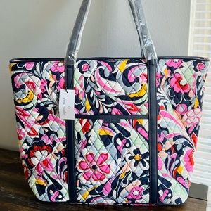 Vera Bradley Mod Paisley Trimmed Vera tote bag.